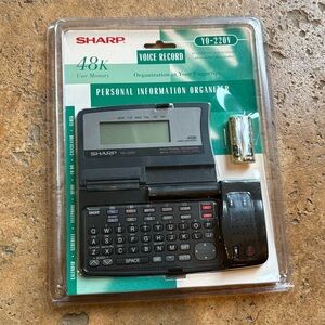 Vtg SHARP YO-220V 48K Personal Information Organizer Voice Recorder w/ Battery